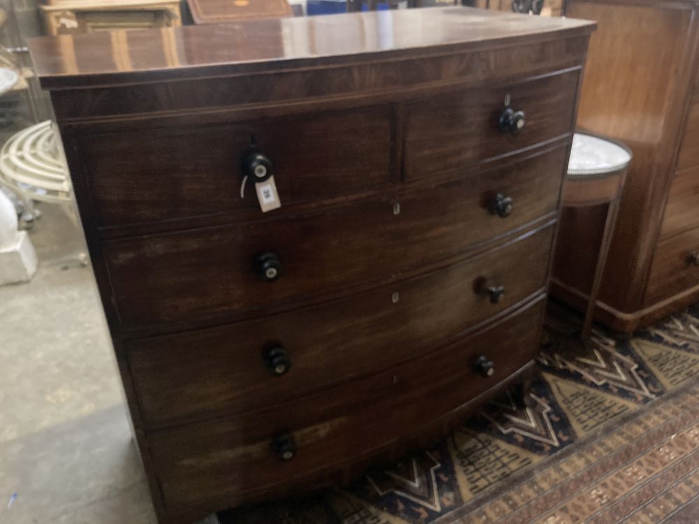 A Regency mahogany bow-fronted chest of drawers, width 119cm depth 61cm height 116cm